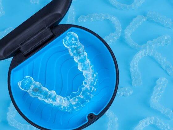 como limpiar Invisalign